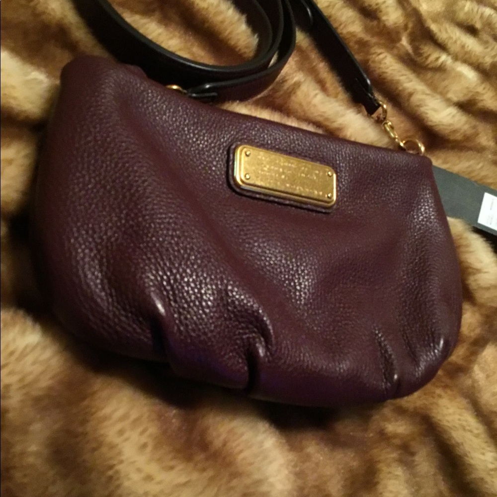 Marc Jacobs Drk Wine textured Leather Shoulder Bag